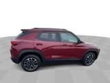New 2025 Chevrolet TrailBlazer LT w/ Driver Confidence Package image 2