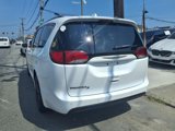 Used 2020 Chrysler Pacifica Touring-L w/ Premium Audio Group image 6