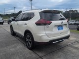 Used 2018 Nissan Rogue SL image 5