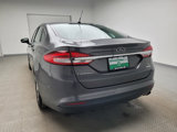 Used 2017 Ford Fusion SE image 6
