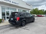 Used 2017 Dodge Grand Caravan GT image 3