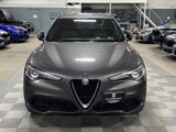 Used 2018 Alfa Romeo Stelvio Ti Sport image 4