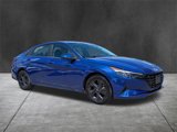 Used 2023 Hyundai Elantra SEL image 2