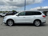 Used 2016 Nissan Pathfinder S image 3
