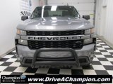 Used 2020 Chevrolet Silverado 1500 Custom w/ Custom Value Package image 2