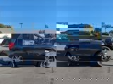 New 2024 Ford Expedition XLT image 3