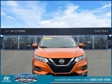 Used 2021 Nissan Rogue Sport SV image 2