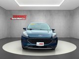 Used 2020 Ford Escape SE image 2