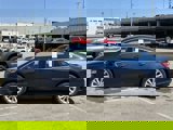 Used 2019 Chevrolet Malibu LT image 2