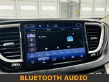 Used 2021 Chrysler Pacifica Touring-L image 6