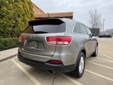 Used 2017 Kia Sorento LX image 6