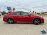 Used 2023 Toyota Camry SE image 2