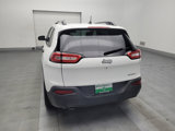 Used 2016 Jeep Cherokee Sport image 6