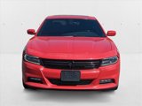Used 2015 Dodge Charger SXT image 2