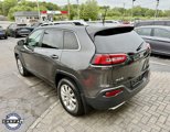 Used 2016 Jeep Cherokee Limited w/ Luxury Group image 6