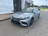 Used 2023 Toyota Camry SE image 3
