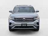 Used 2022 Volkswagen Atlas Cross Sport SE image 2