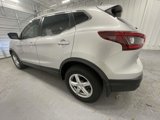 Used 2020 Nissan Rogue Sport S image 4