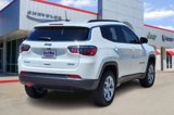 New 2025 Jeep Compass Latitude image 5