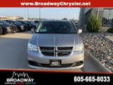 Used 2016 Dodge Grand Caravan SXT image 2