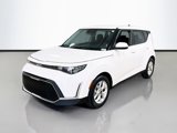 Certified 2023 Kia Soul LX w/ Option Group 015 image 3
