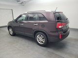 Used 2014 Kia Sorento LX image 3