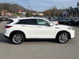 Used 2022 INFINITI QX50 Luxe image 2