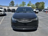 New 2025 Chrysler Voyager LX image 4