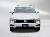 Used 2020 Volkswagen Tiguan S image 2