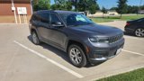 Used 2023 Jeep Grand Cherokee L Limited w/ Luxury Tech Group II image 3