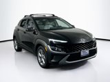 Used 2022 Hyundai Kona SEL image 3
