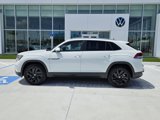 Certified 2022 Volkswagen Atlas Cross Sport SE image 4
