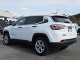 Used 2025 Jeep Compass Sport w/ Mopar Graphics Package image 4