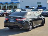 Used 2019 Toyota Camry SE image 5