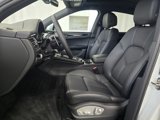 New 2025 Porsche Macan image 5