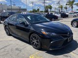 Used 2022 Toyota Camry SE image 4