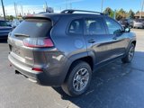 Used 2020 Jeep Cherokee Trailhawk image 5