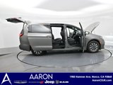 New 2025 Chrysler Pacifica Select image 3