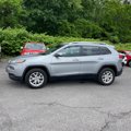 Used 2016 Jeep Cherokee Latitude image 4