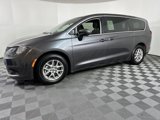 Used 2023 Chrysler Voyager LX image 4