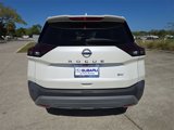Used 2021 Nissan Rogue SV image 5