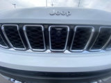Used 2023 Jeep Grand Cherokee L Limited w/ Luxury Tech Group II image 3