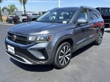 Used 2022 Volkswagen Taos SE image 5