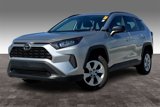 Used 2020 Toyota RAV4 LE image 2