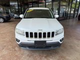 Used 2016 Jeep Compass Latitude image 2