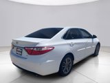 Used 2016 Toyota Camry SE image 4