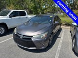 Used 2017 Toyota Camry SE image 2