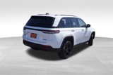Certified 2023 Jeep Grand Cherokee Limited w/ Black Appearance Package image 6