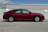 Used 2020 Toyota Camry LE image 2