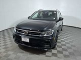 Used 2021 Volkswagen Tiguan SE R-Line w/ 3rd Row Seat Package image 3